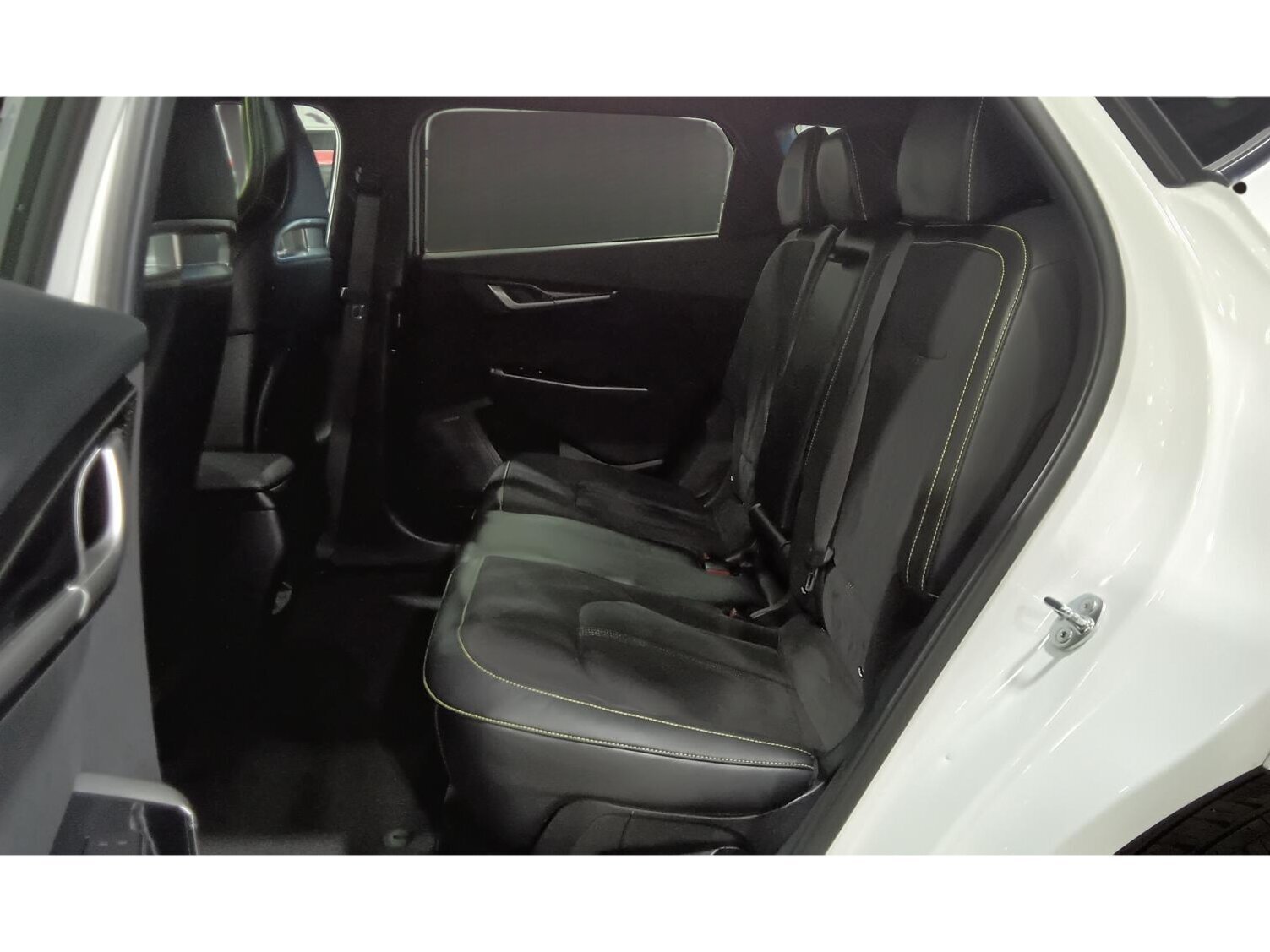 2024 Kia EV6 - Image 28