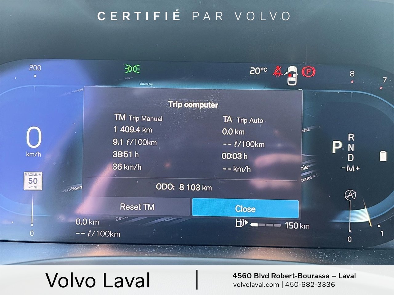 2025 Volvo XC40 - Image 12