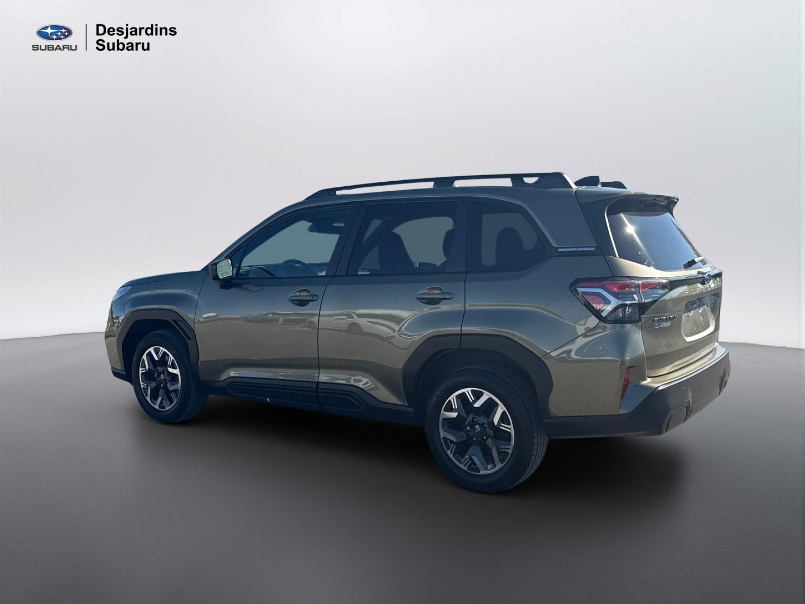 2025 Subaru Forester - Image 3