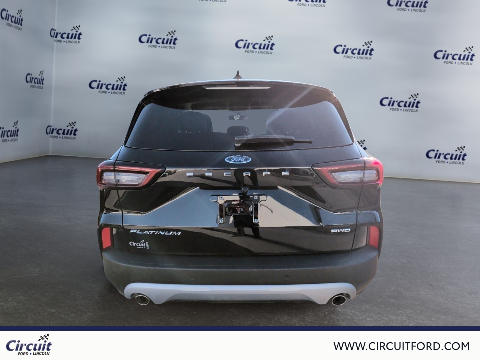 2025 Ford Escape - Image 4