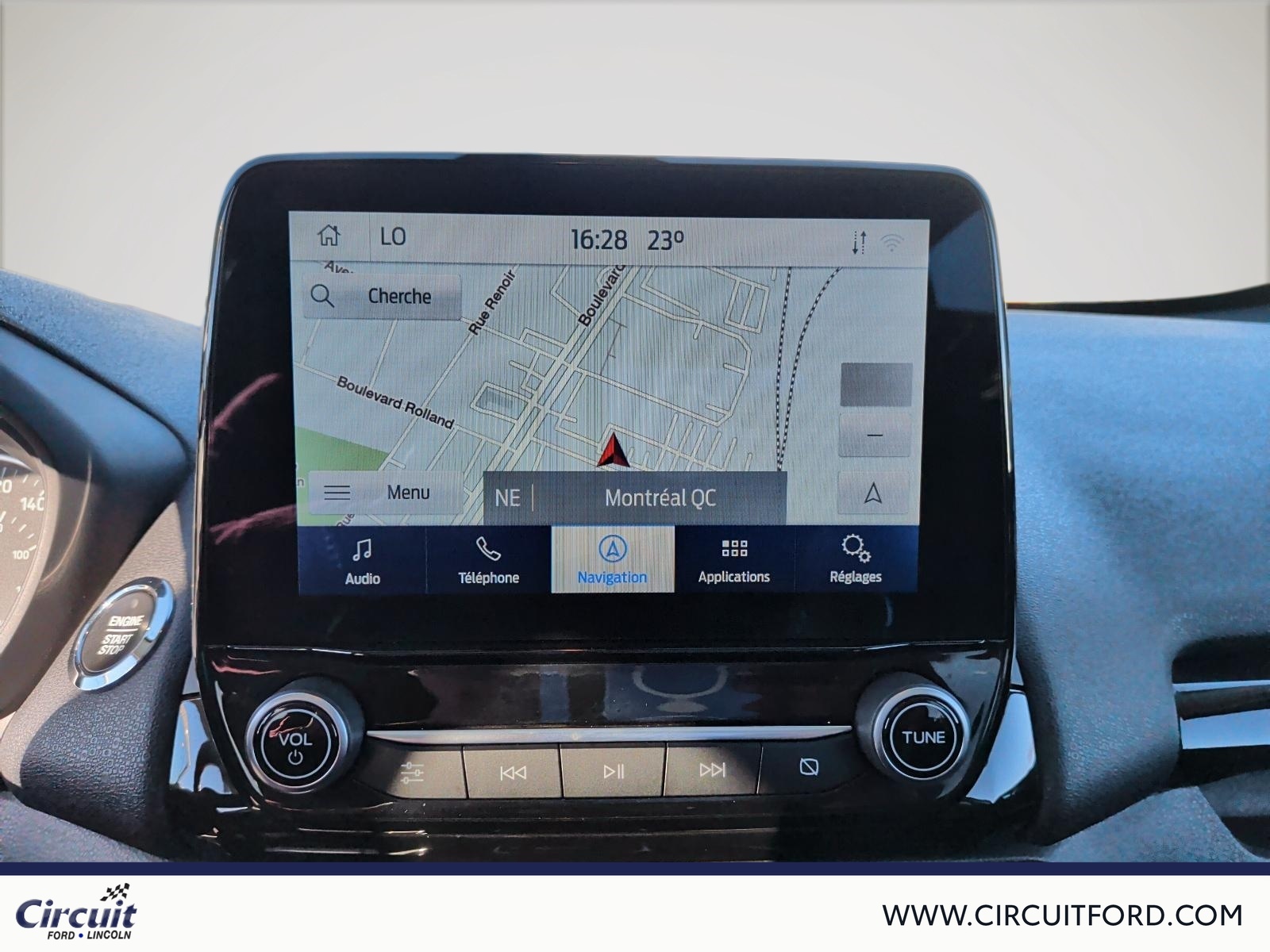 2022 Ford EcoSport - Image 19