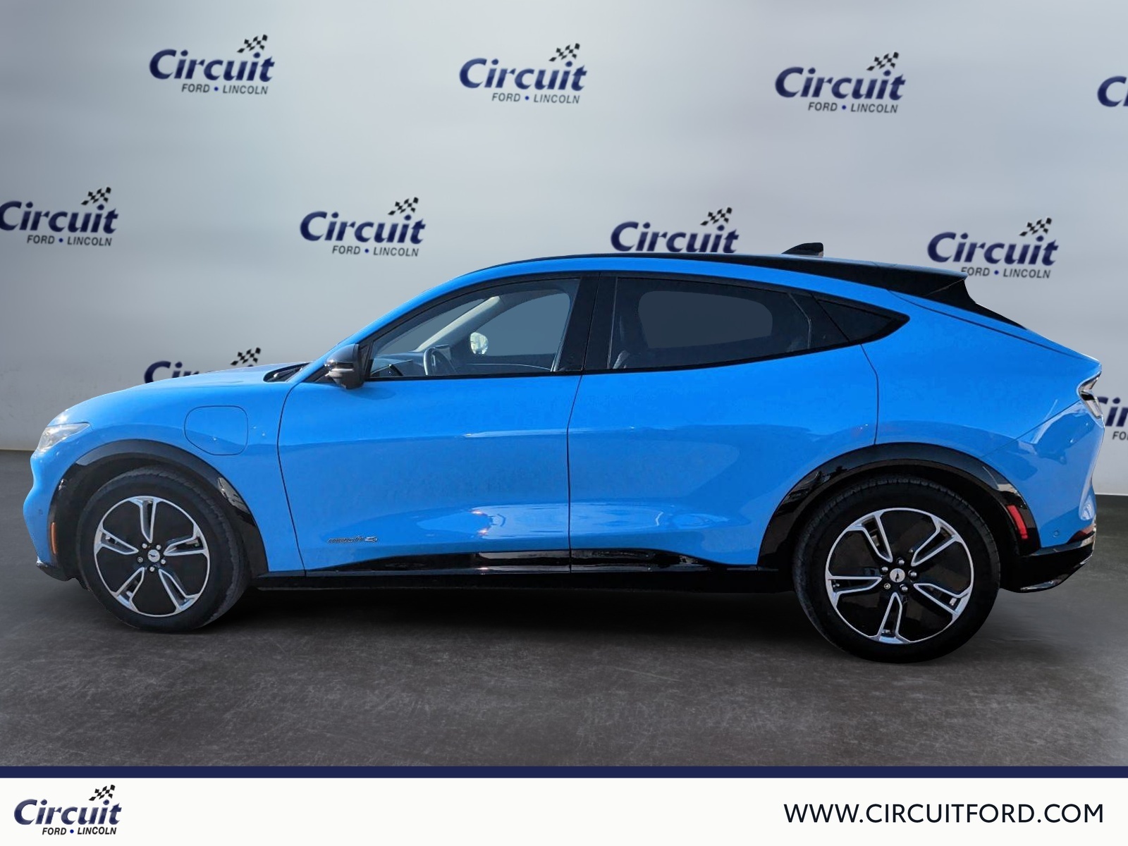 2023 Ford Mustang Mach-E - Image 6