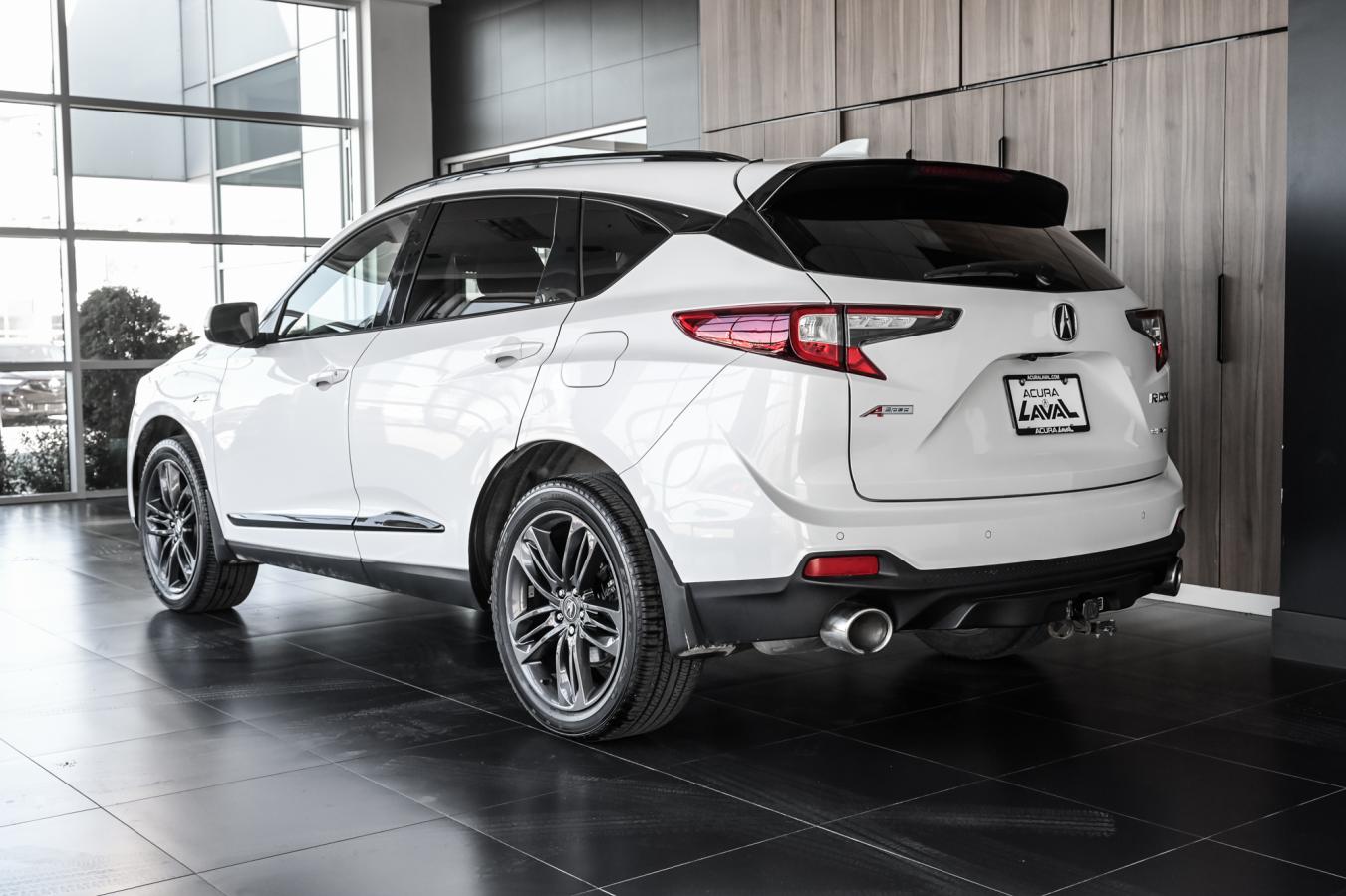 2023 Acura RDX - Image 11