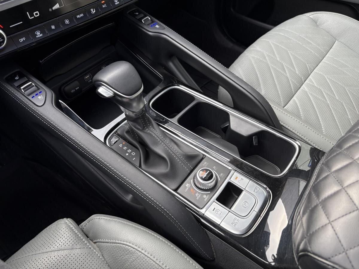 2023 Kia Telluride - Image 19