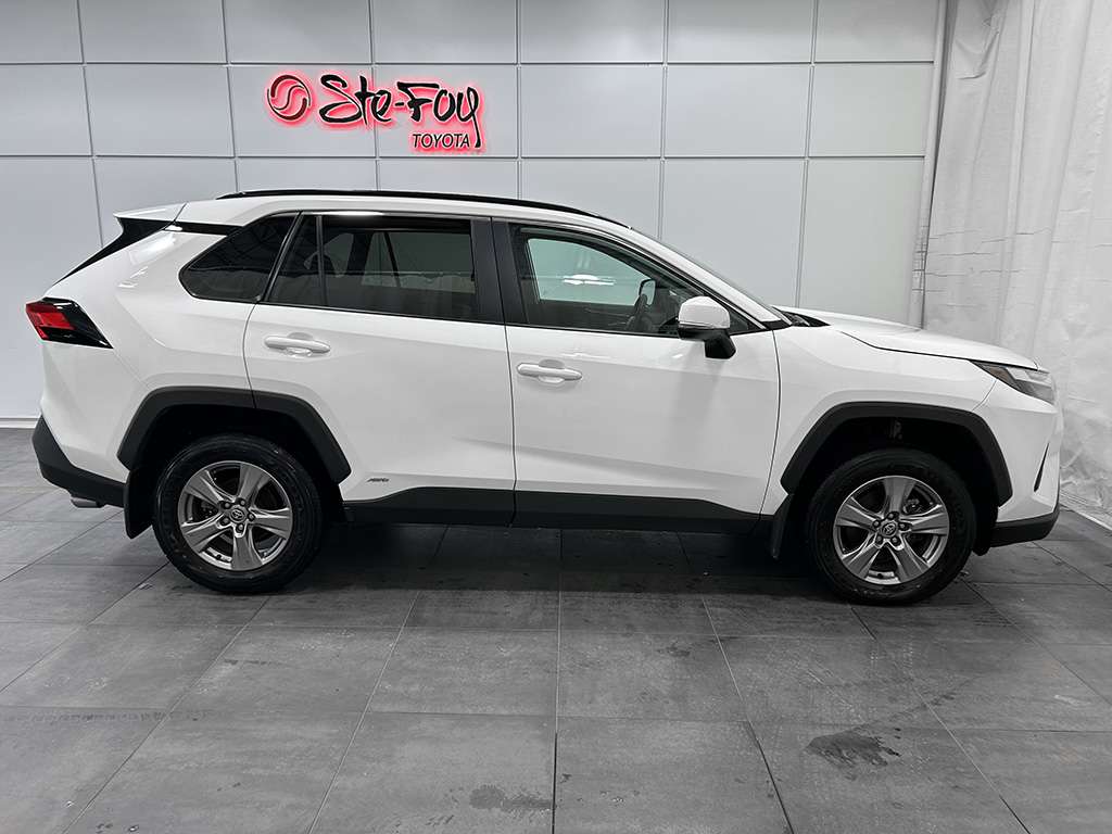 2024 Toyota Rav4 hybride - Image 7