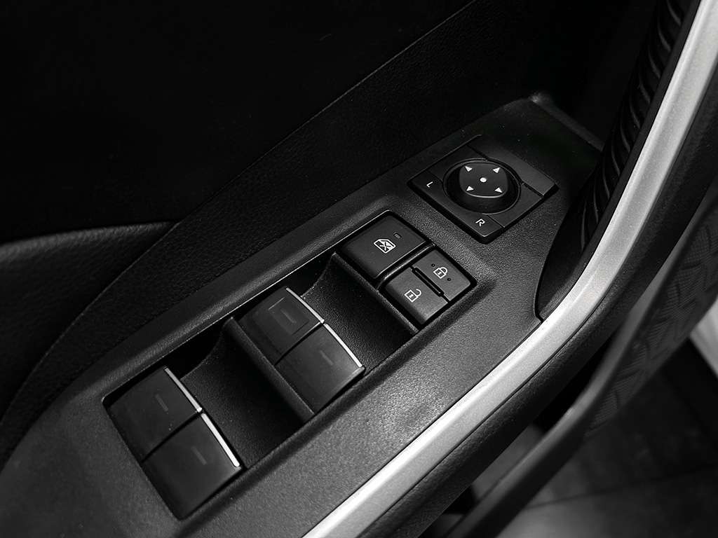 2024 Toyota Rav4 hybride - Image 9