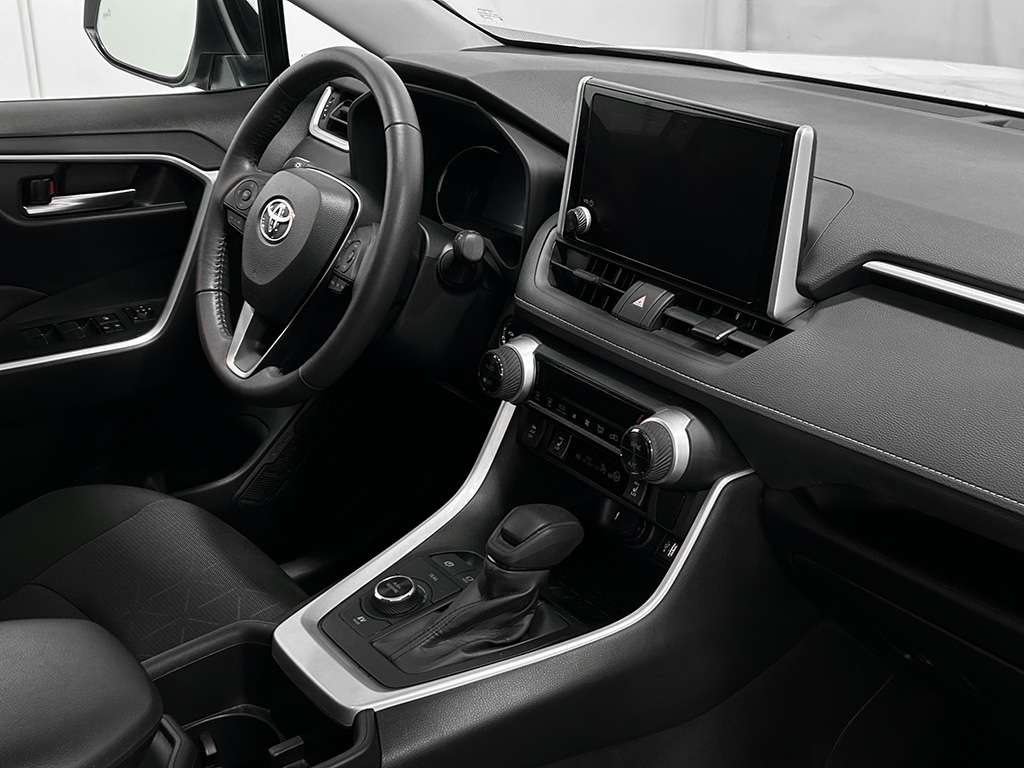 2024 Toyota Rav4 hybride - Image 19