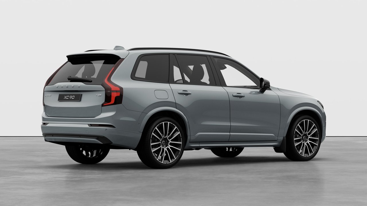 2027 Volvo XC90 Plug-in hybrid - Image 4