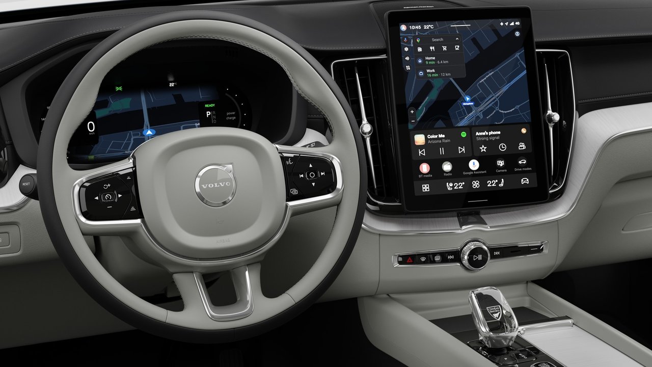 2027 Volvo XC60 Plug-in hybrid - Image 14