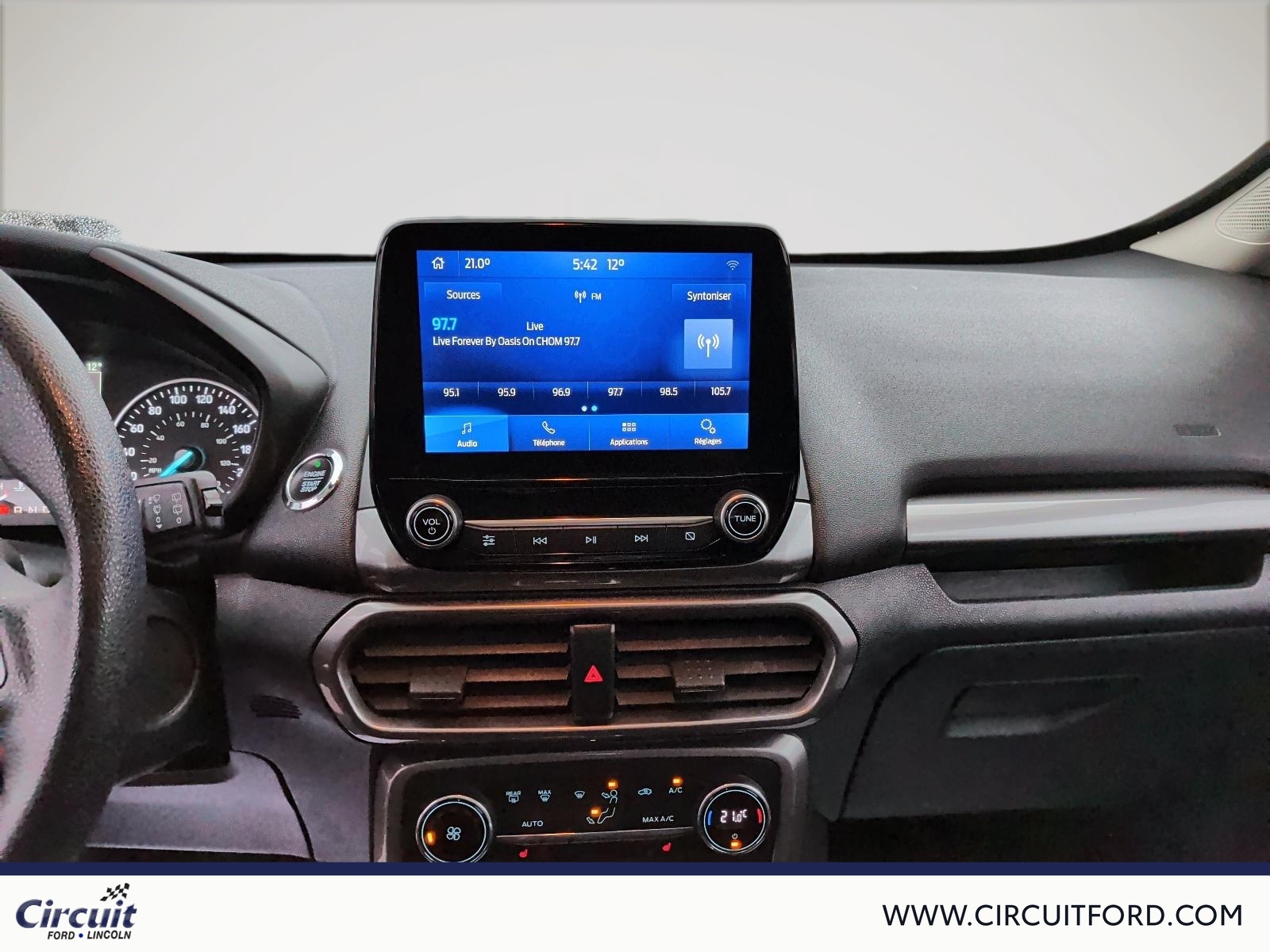 2022 Ford EcoSport - Image 10