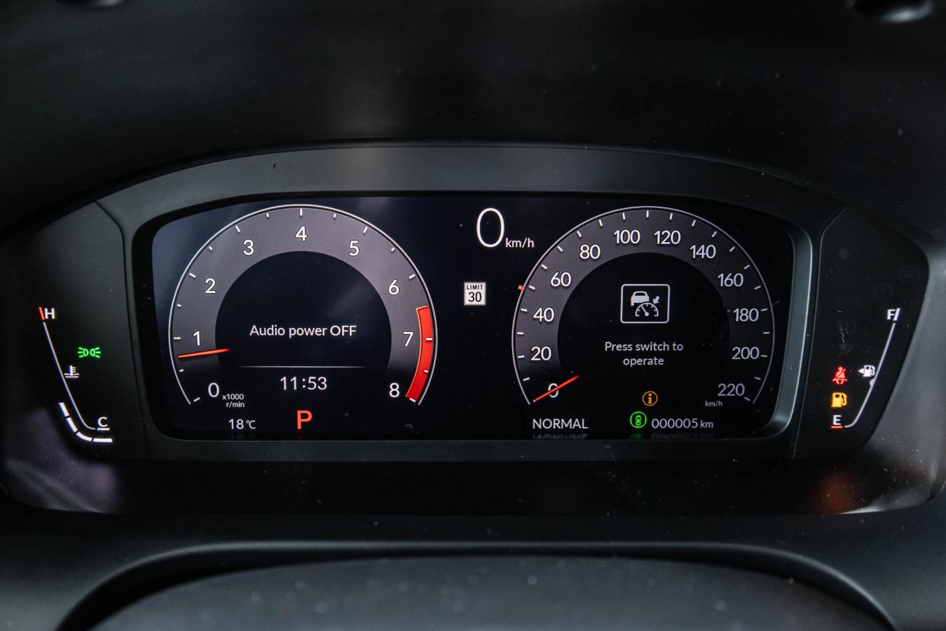 2026 Acura ADX - Image 18