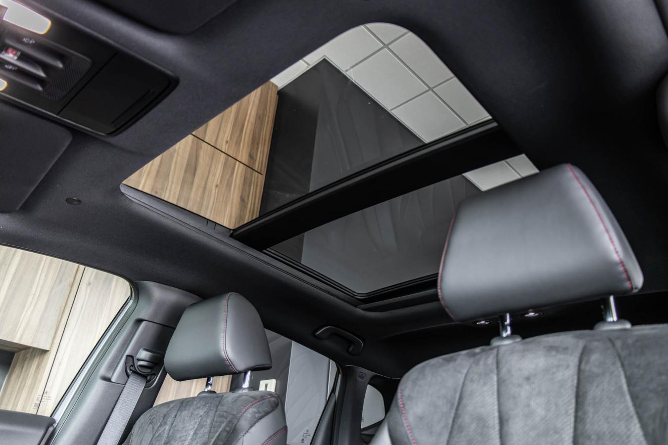 2026 Acura ADX - Image 27