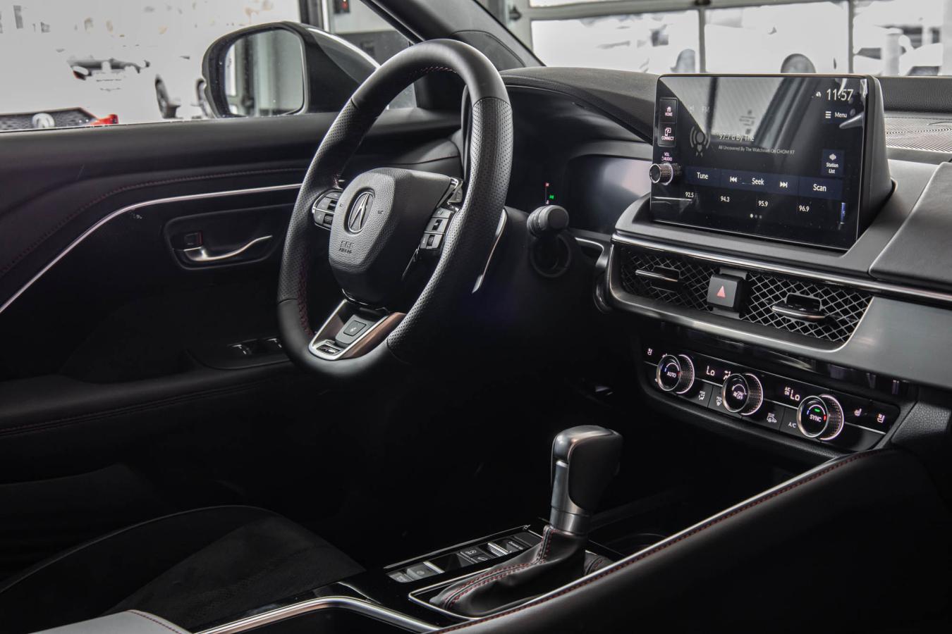 2026 Acura ADX - Image 32