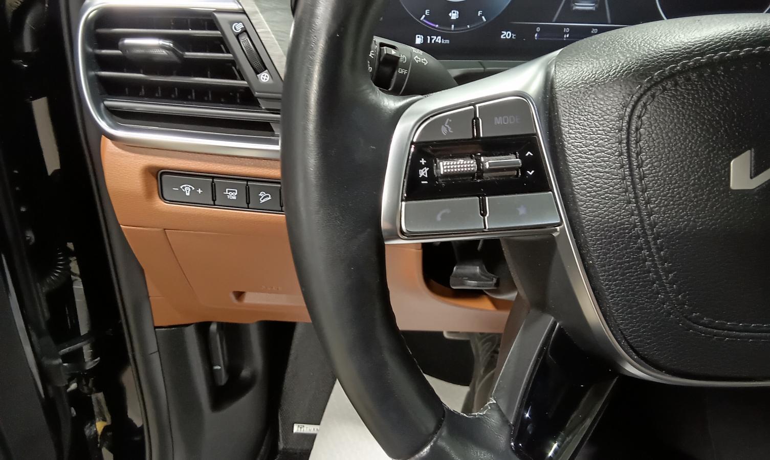 2024 Kia Telluride - Image 25