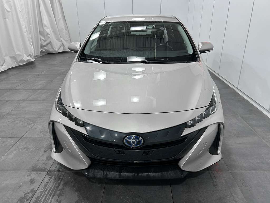 2019 Toyota Prius Prime - Image 2