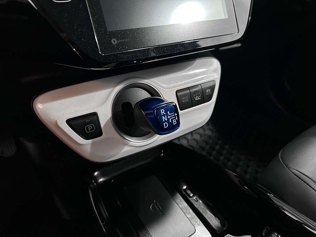 2019 Toyota Prius Prime - Image 13