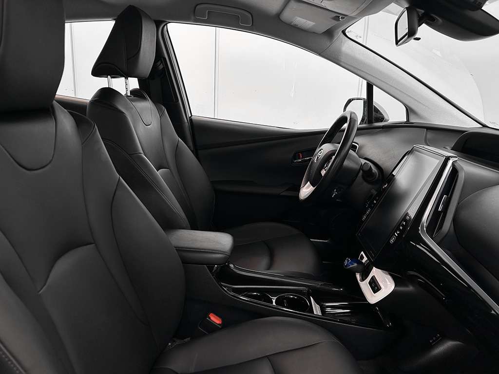 2019 Toyota Prius Prime - Image 20