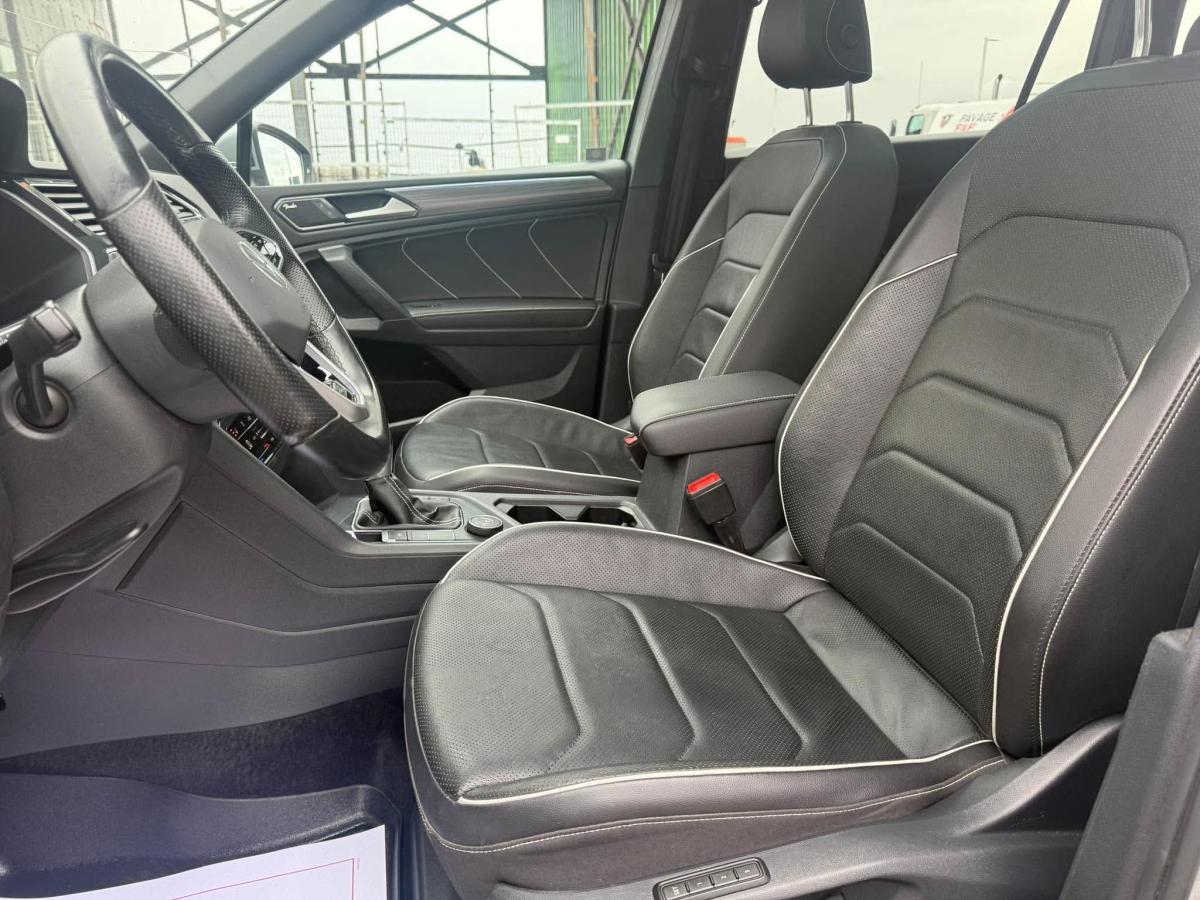 2022 Volkswagen Tiguan - Image 8