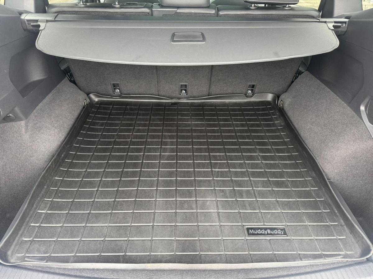 2022 Volkswagen Tiguan - Image 29