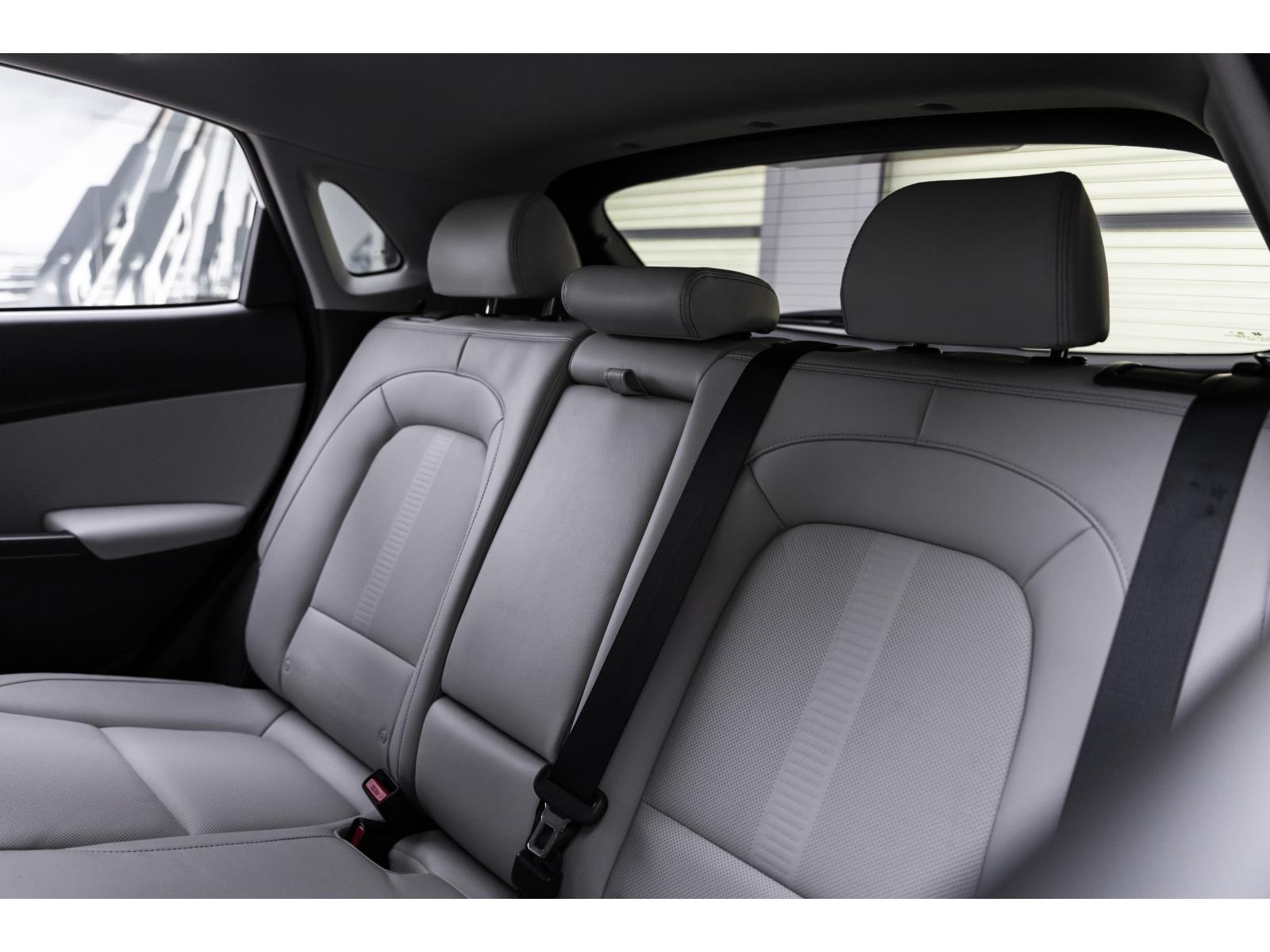 2023 Hyundai Kona Electric - Image 15