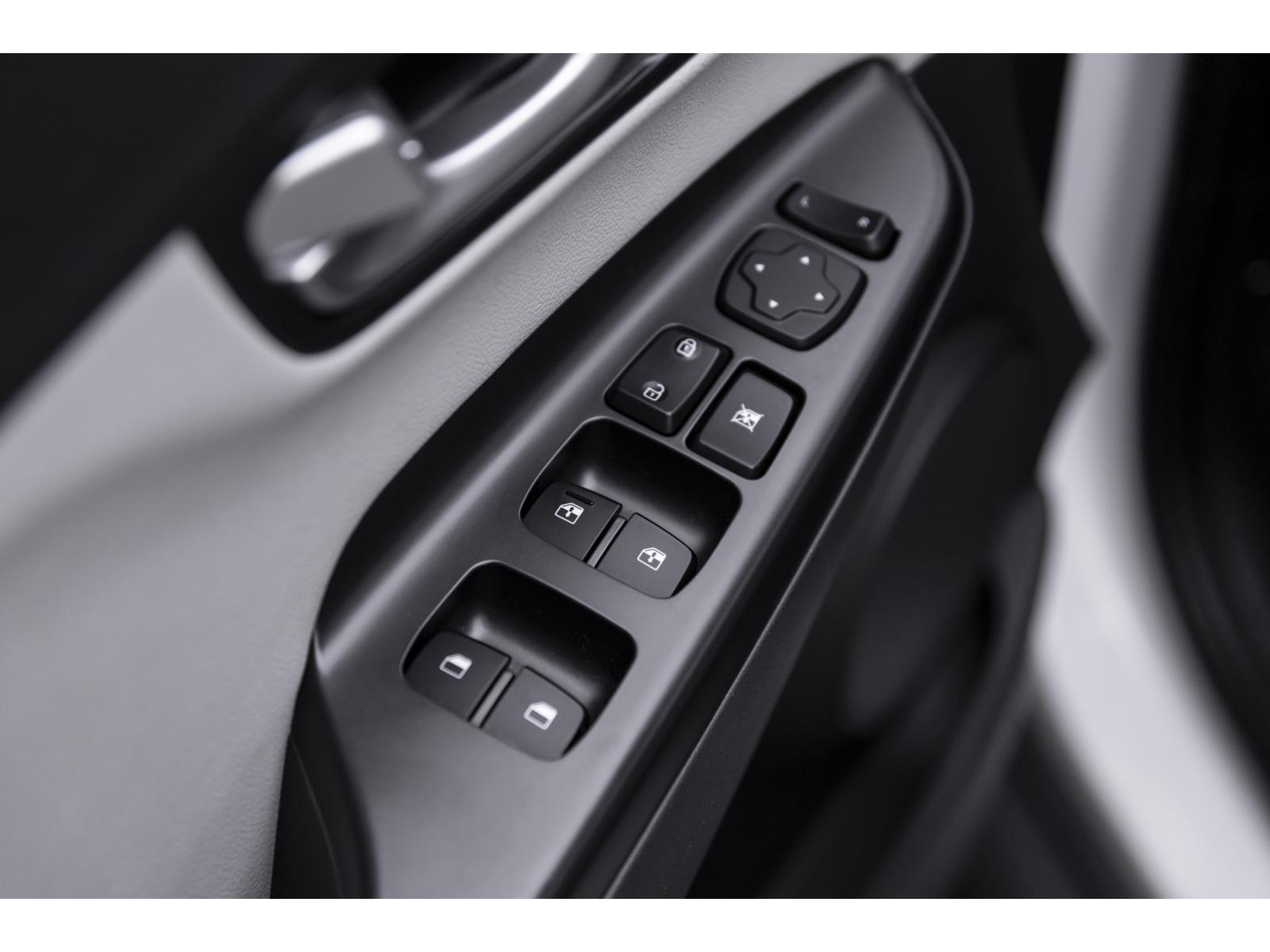2023 Hyundai Kona Electric - Image 21
