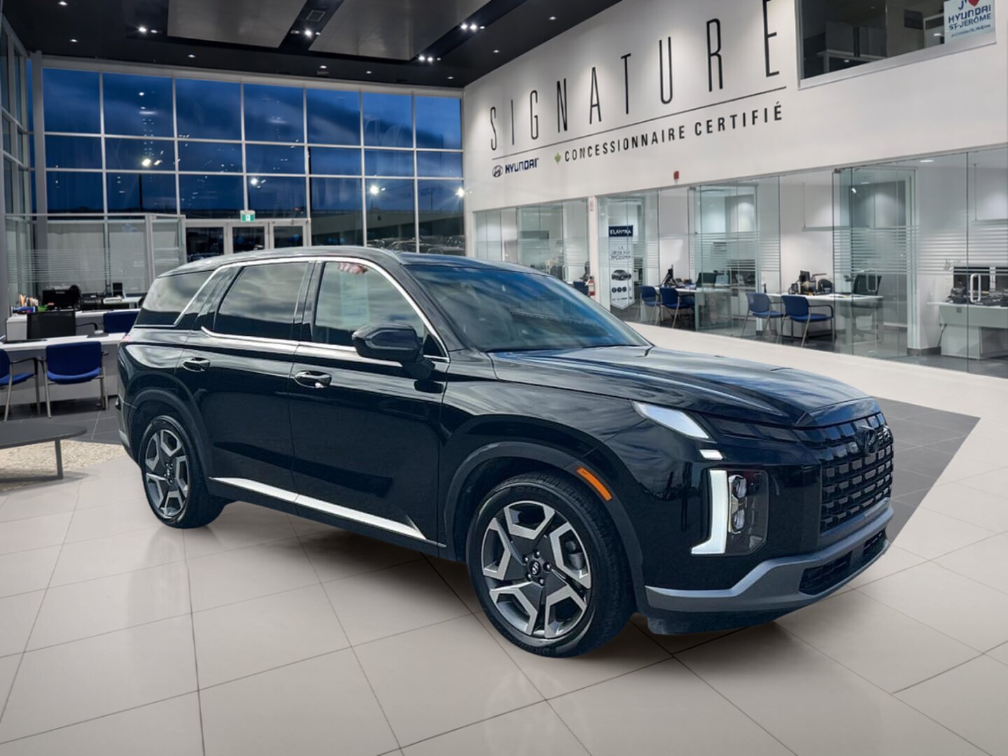 2025 Hyundai Palisade - Image 3