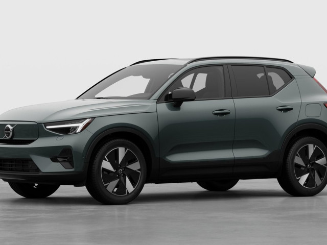 2026 Volvo EX40