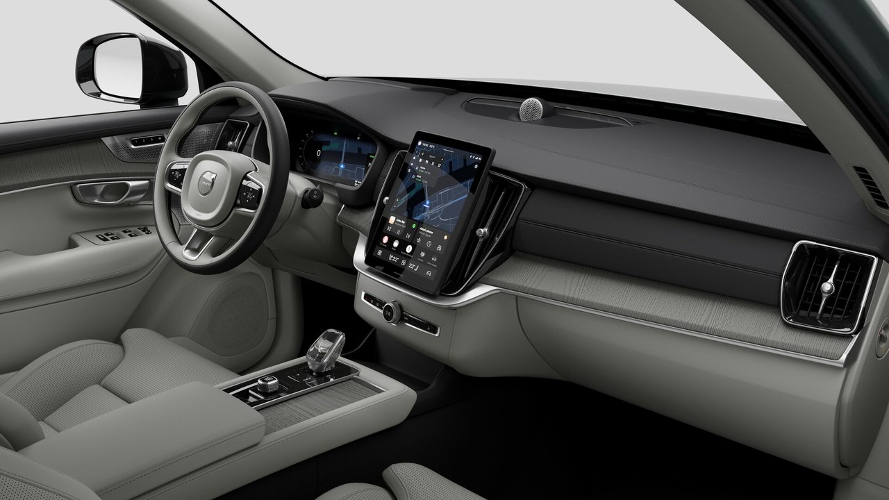 2027 Volvo XC90 Plug-in hybrid - Image 10