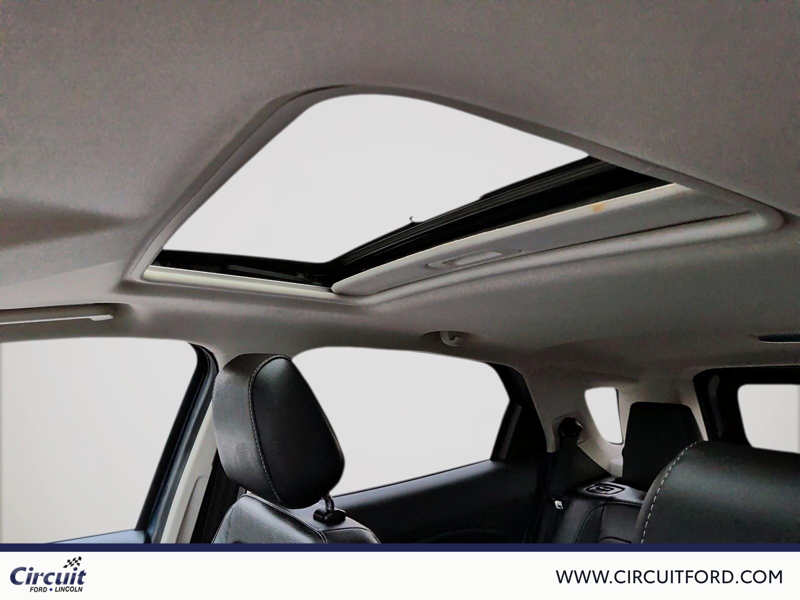 2021 Ford EcoSport - Image 17