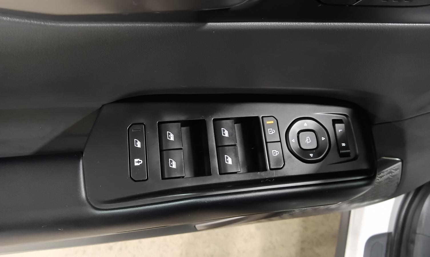 2024 Kia EV9 - Image 24