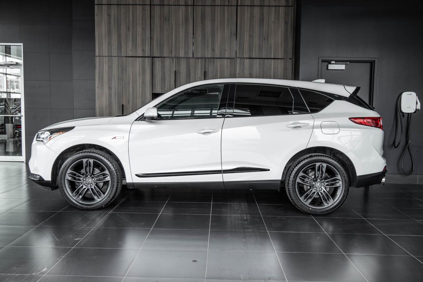 2024 Acura RDX - Image 8
