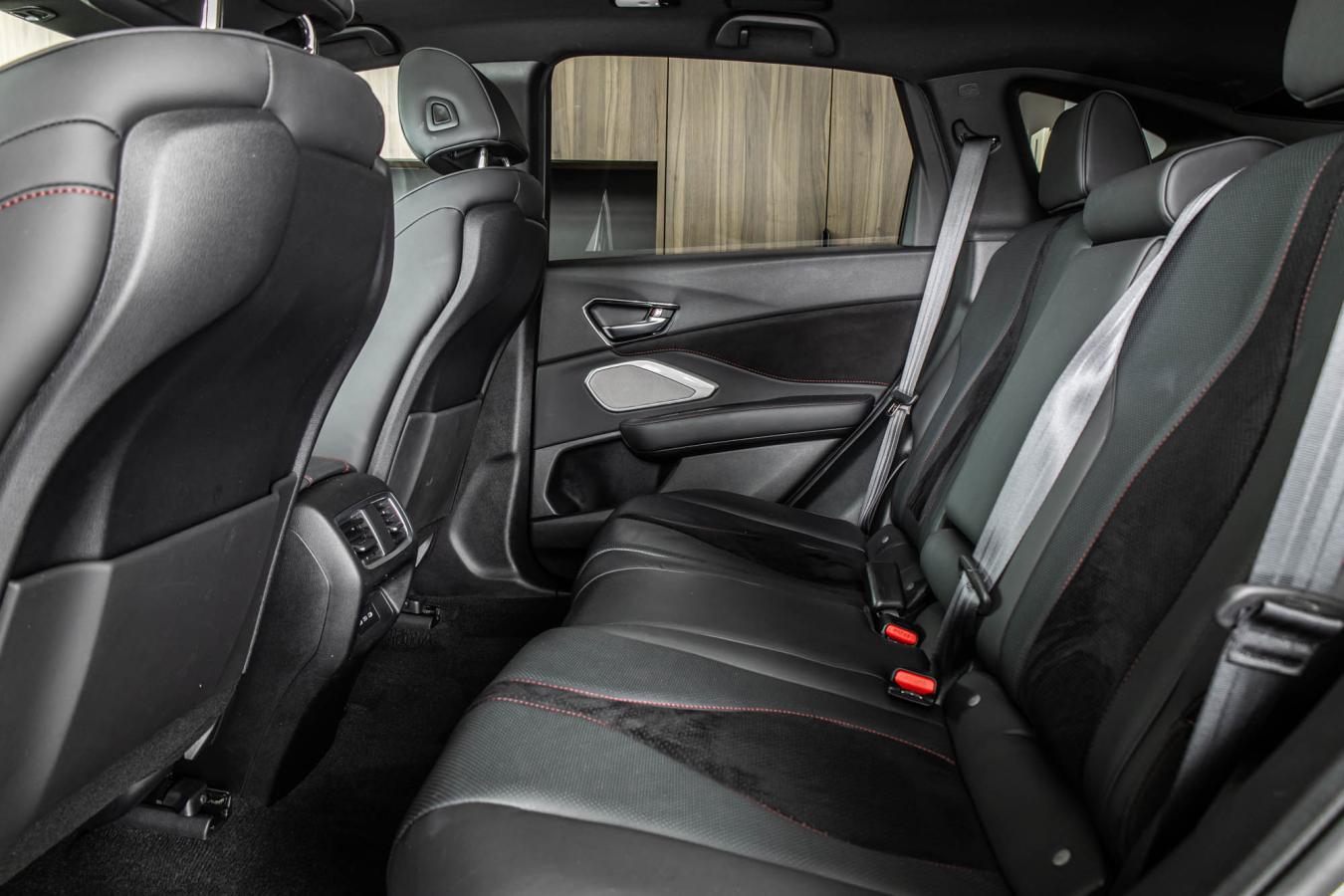 2024 Acura RDX - Image 35