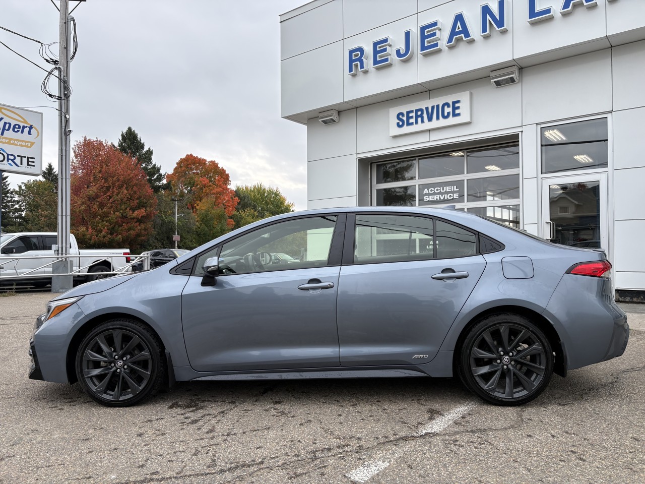 2025 Toyota Corolla - Image 2