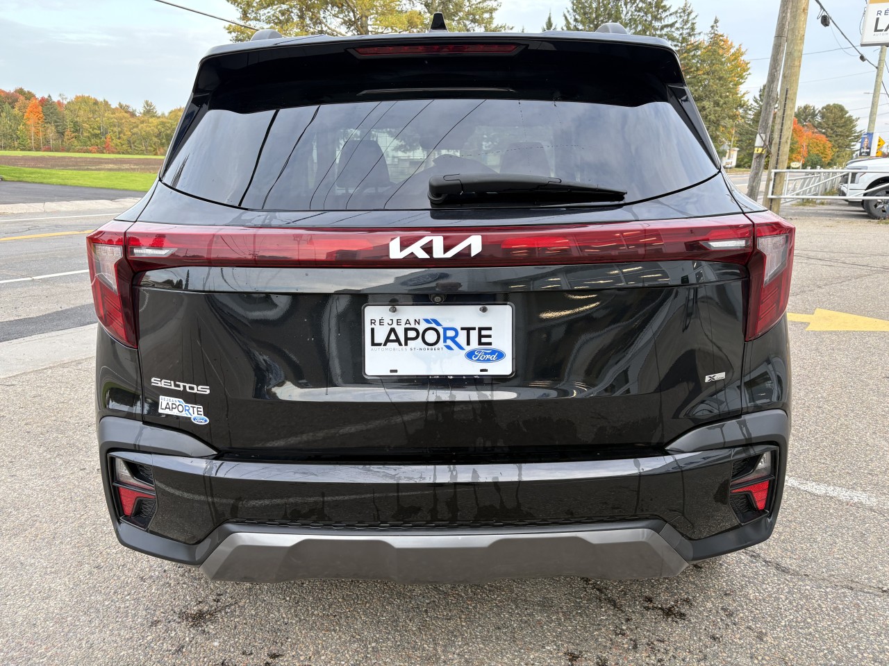 2024 Kia Seltos - Image 4