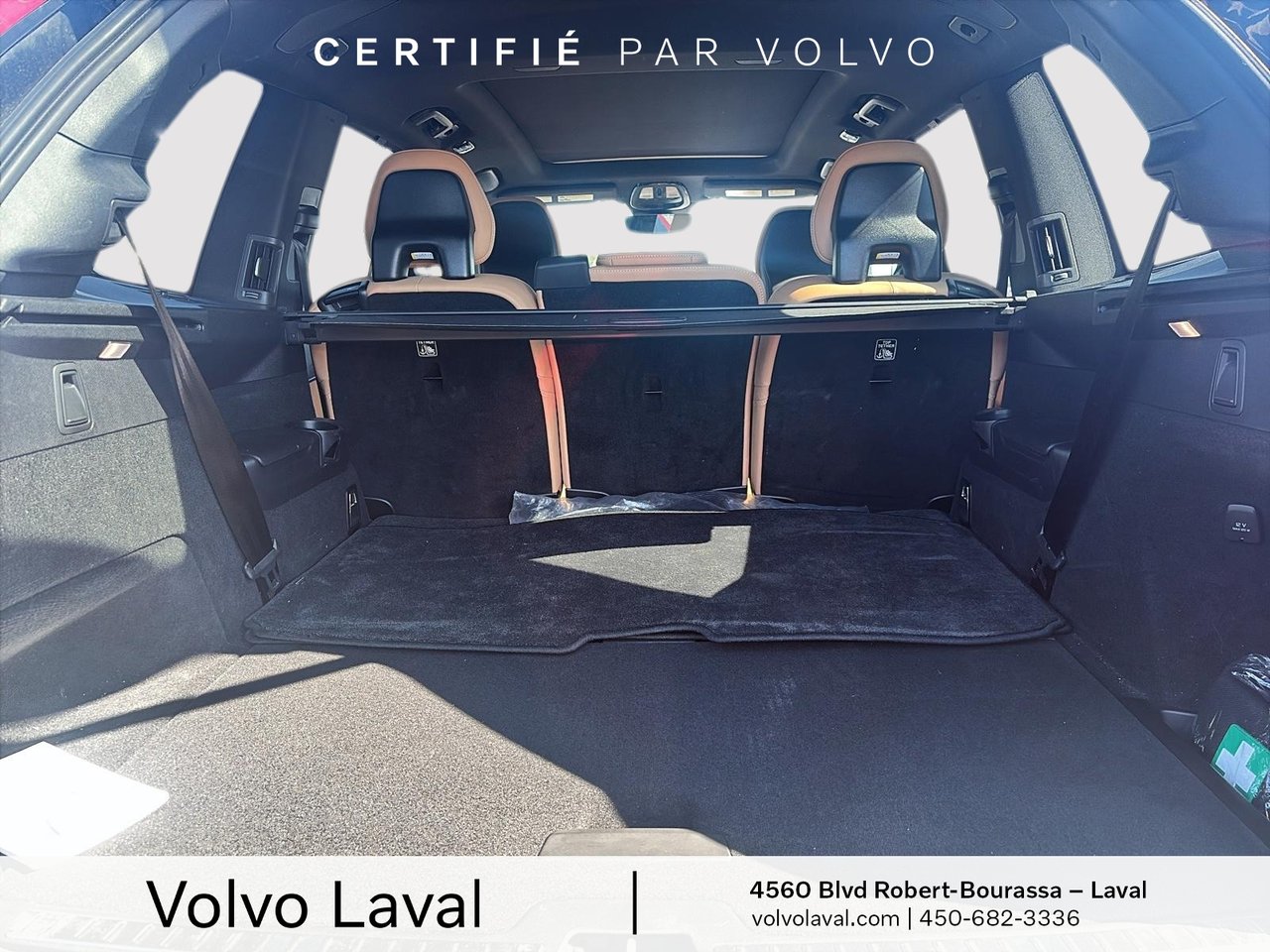 2025 Volvo XC90 Plug-In Hybrid - Image 5