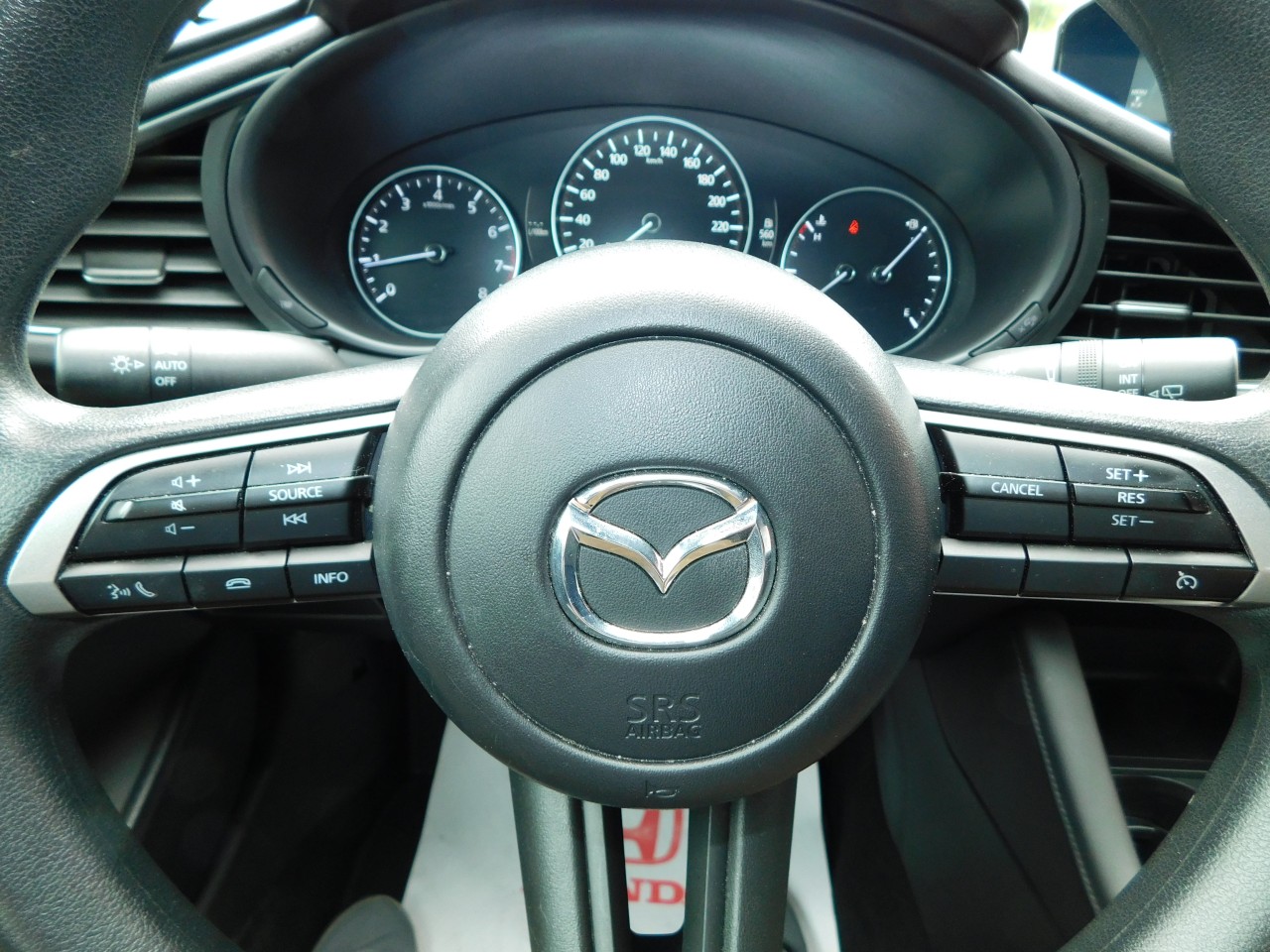 2024 Mazda 3 Sport - Image 13