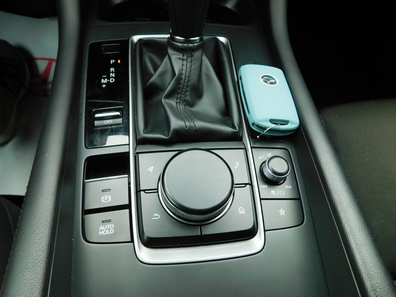 2024 Mazda 3 Sport - Image 17