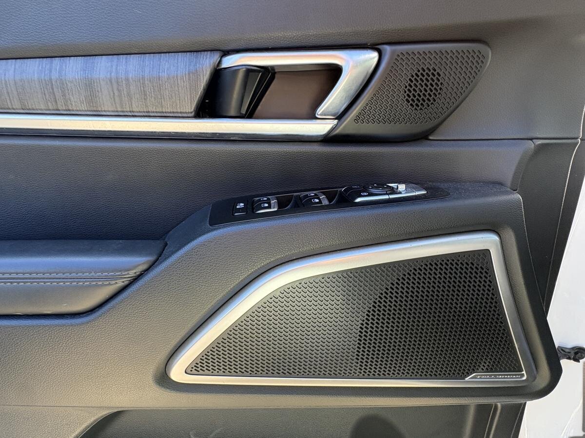 2024 Kia Telluride - Image 21
