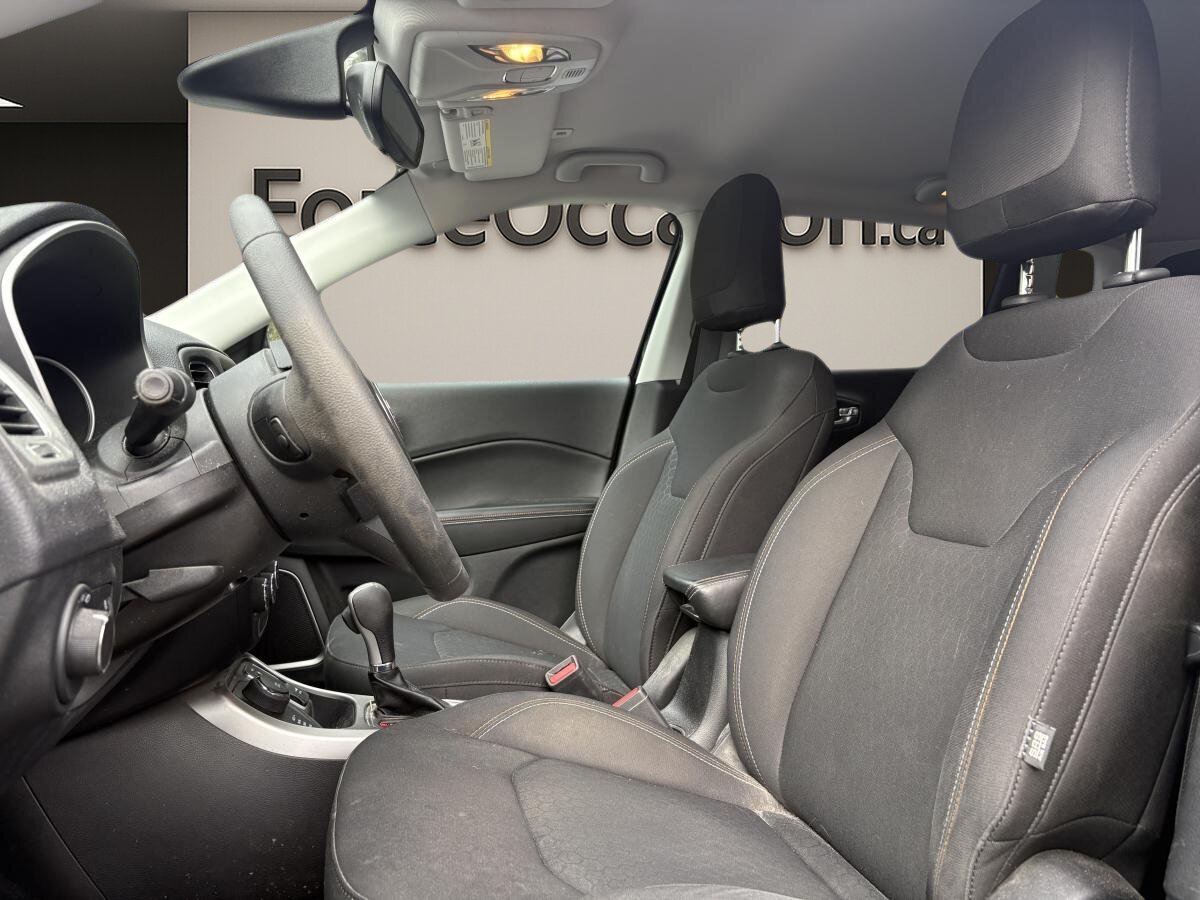 2018 Jeep Compass - Image 6
