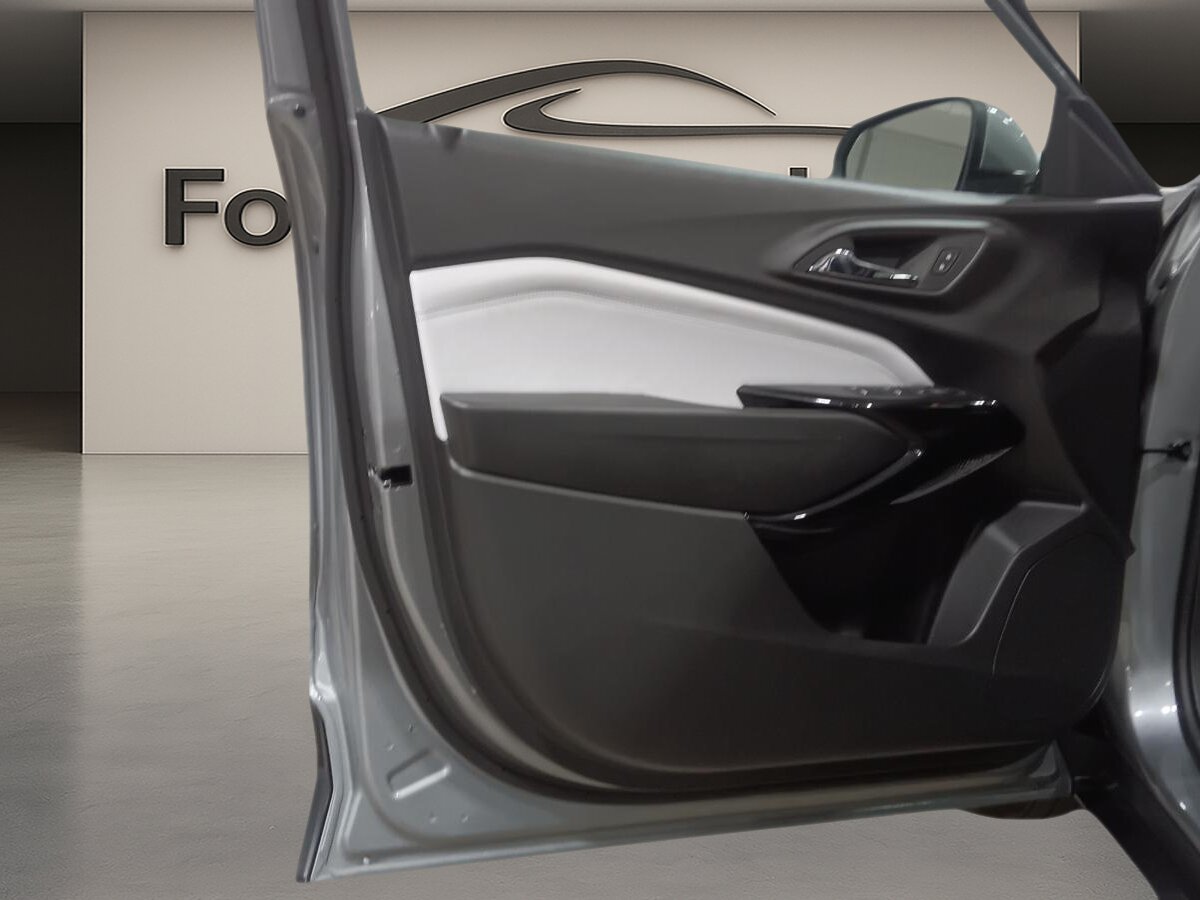 2026 Chevrolet Trax - Image 25