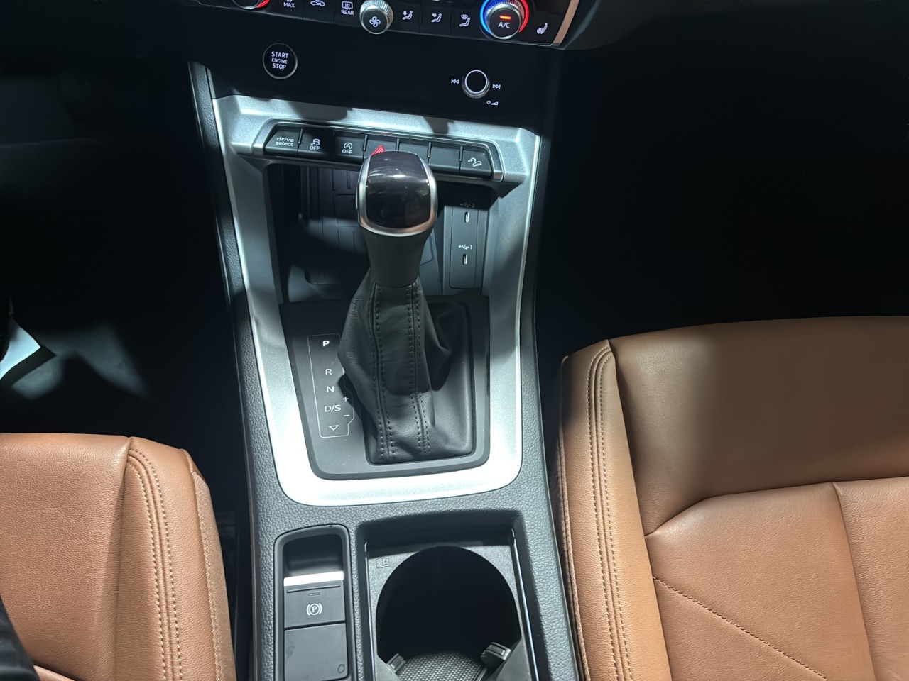 2023 Audi Q3 - Image 15