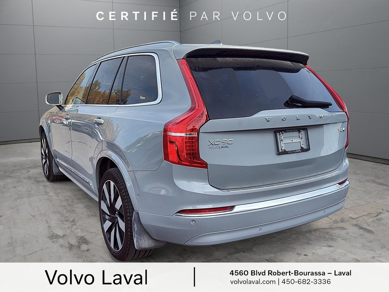 2025 Volvo XC90 Plug-In Hybrid - Image 4