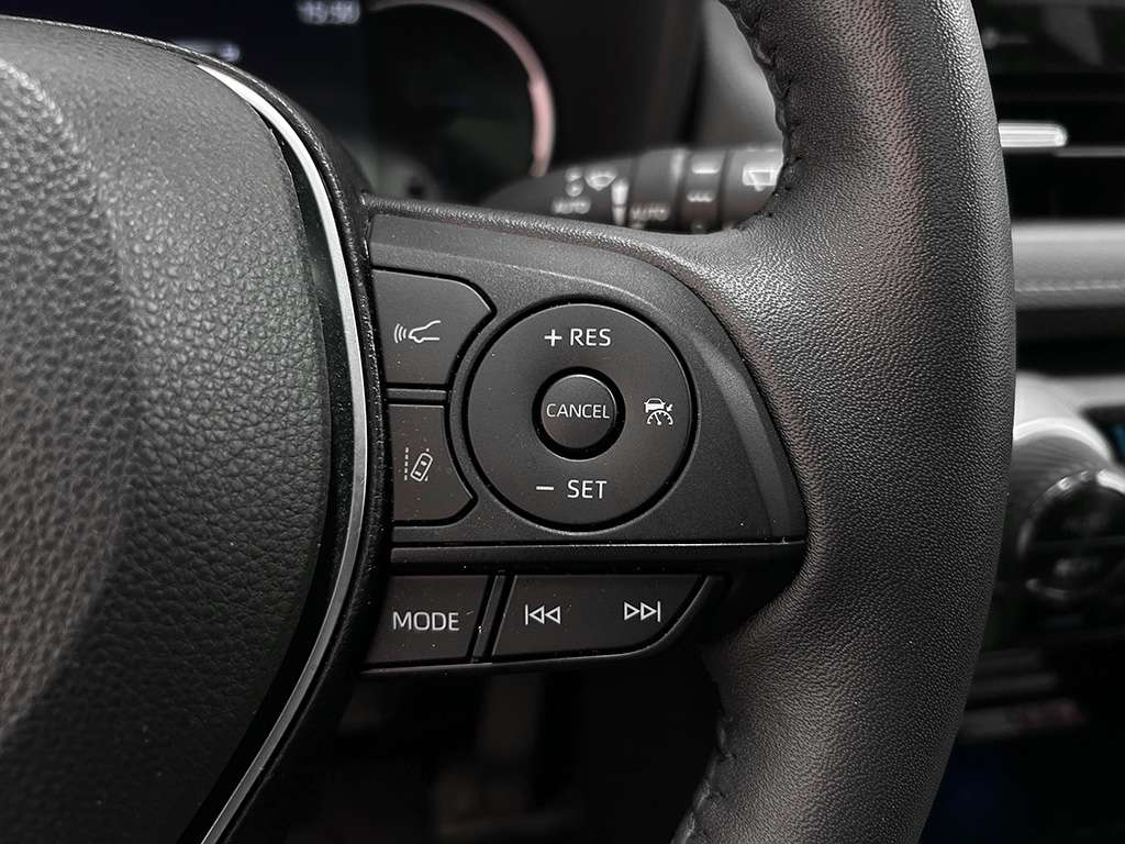 2022 Toyota Rav4 hybride - Image 12