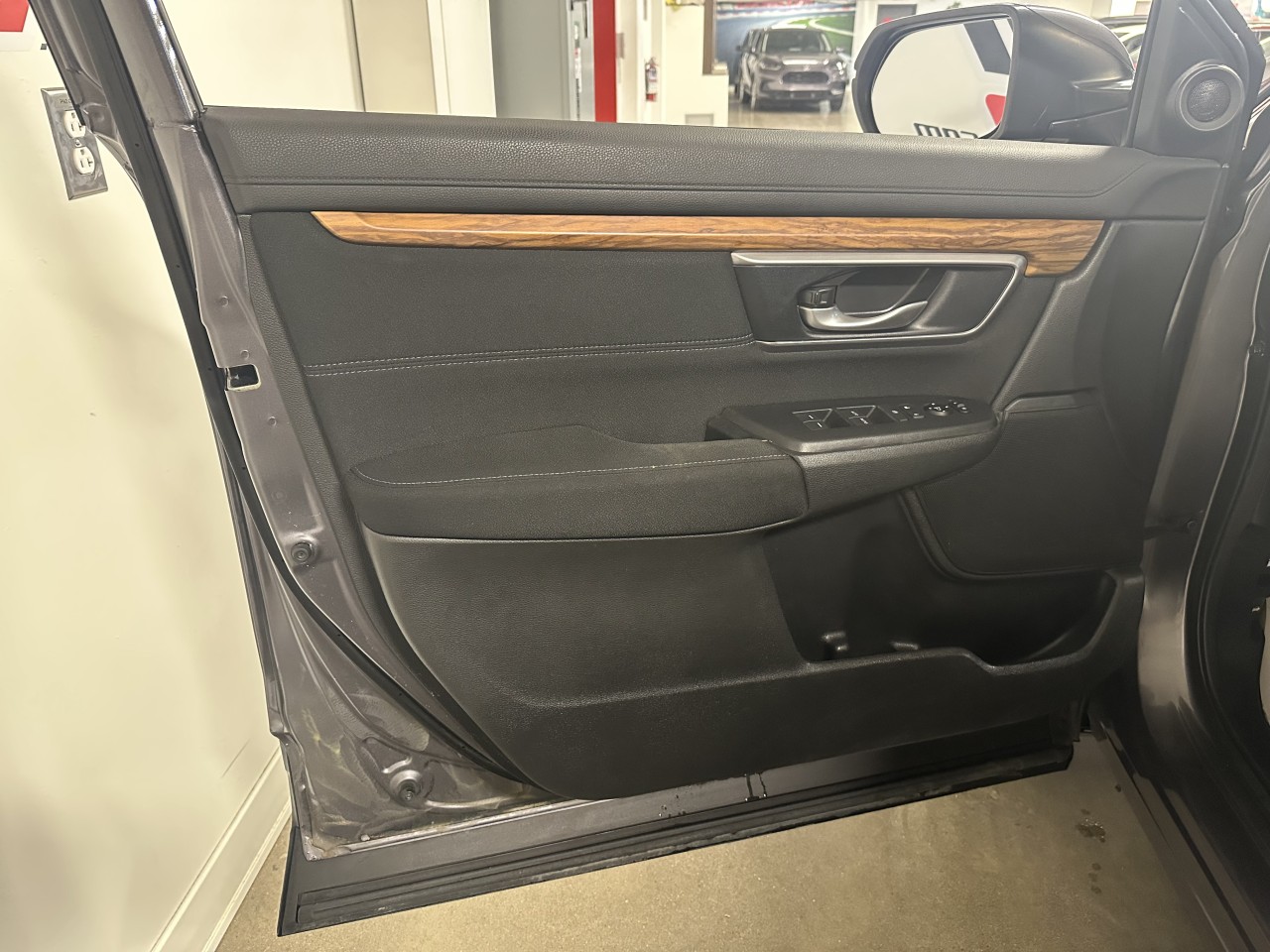 2019 Honda CR-V - Image 11