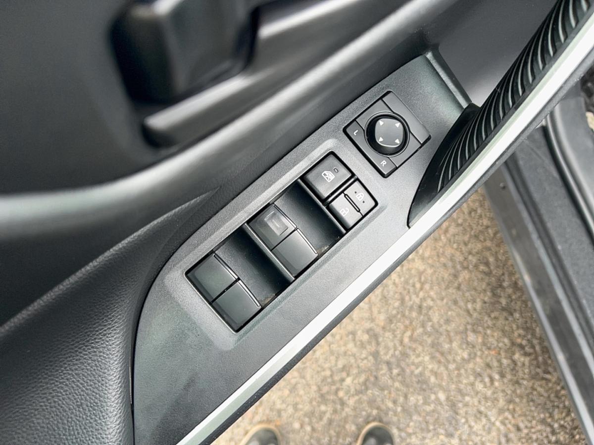 2023 Toyota RAV4 - Image 14