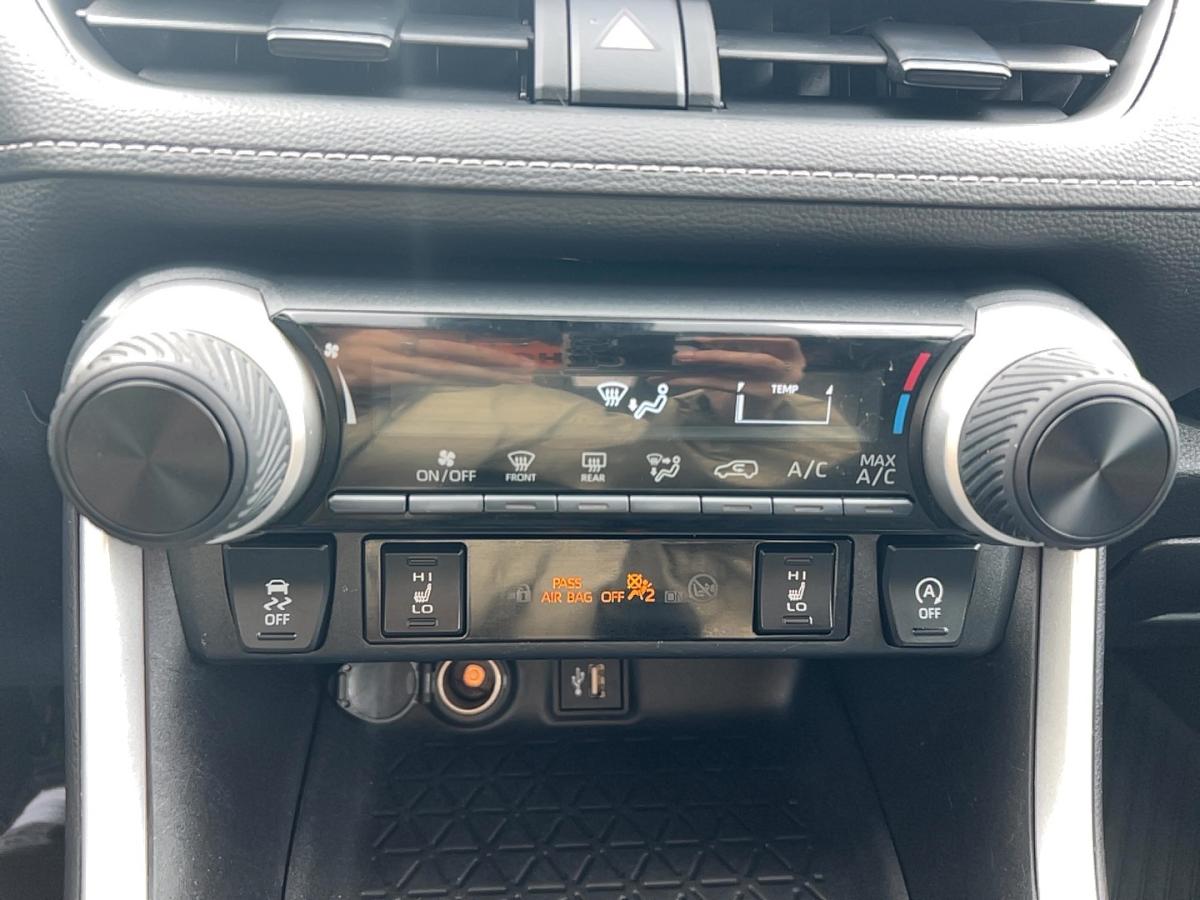 2023 Toyota RAV4 - Image 26