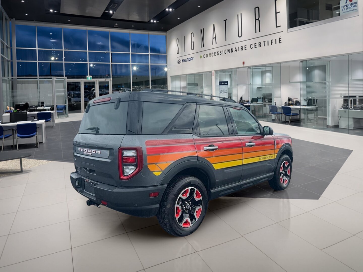 2024 Ford Bronco Sport - Image 5
