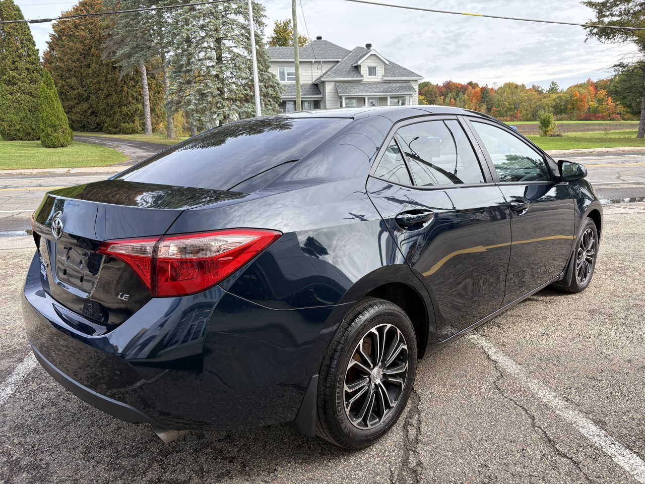 2018 Toyota Corolla - Image 6