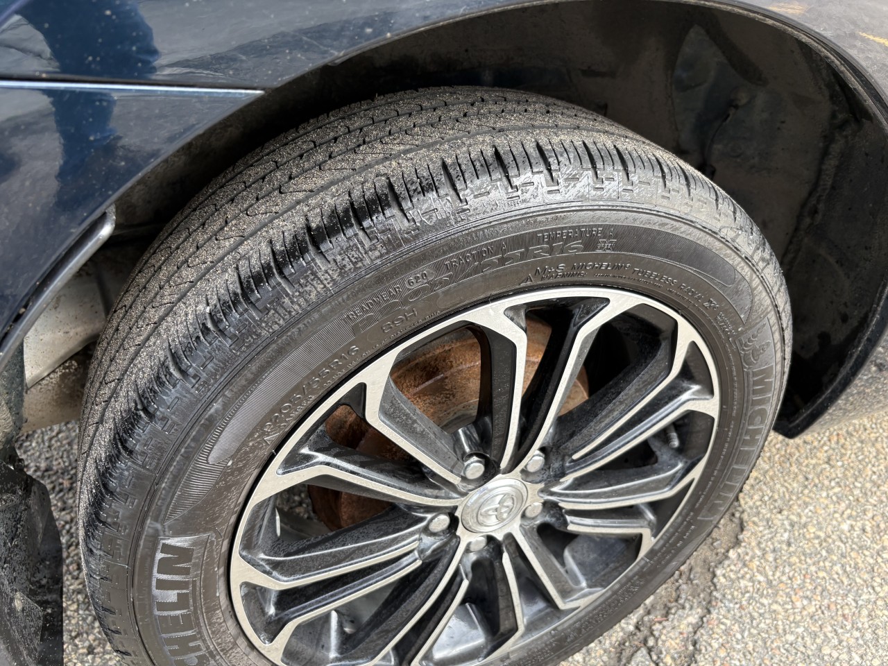 2018 Toyota Corolla - Image 13