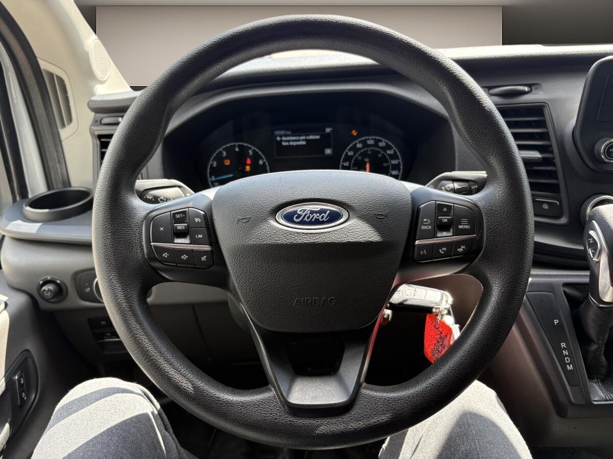 2023 Ford Transit Passenger Wagon - Image 11